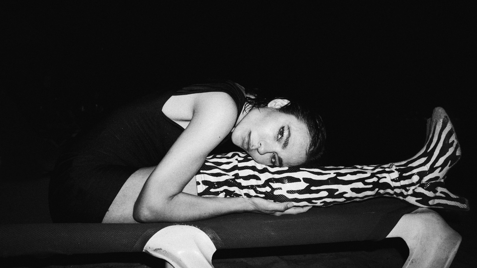 Source image — NINA KRAVIZ ★ SUMMER SESSIONS ★